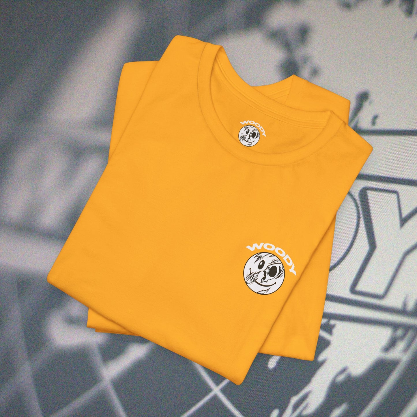 Woody Worldwide - Gold - T-Shirt