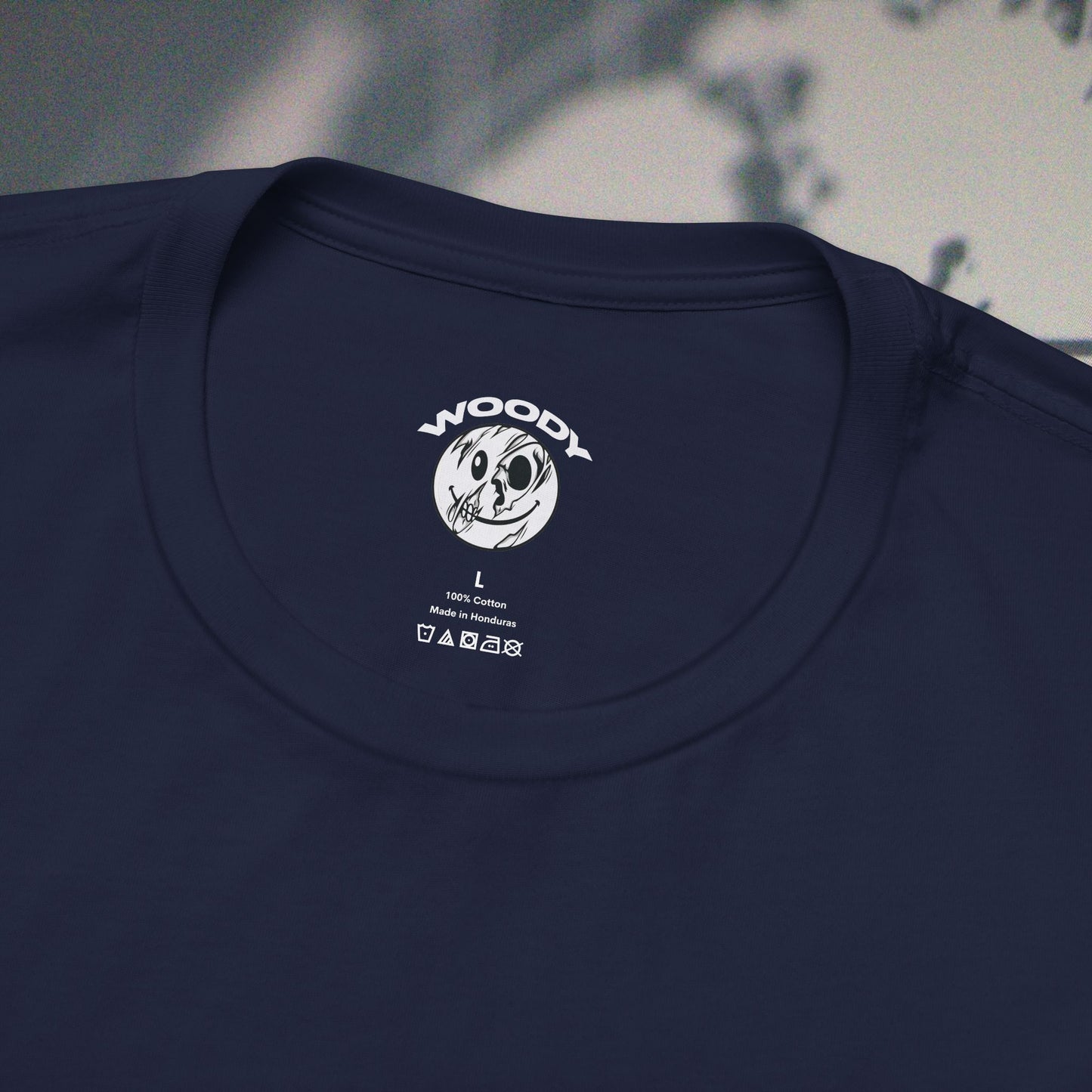 Woody Worldwide - Navy - T-Shirt