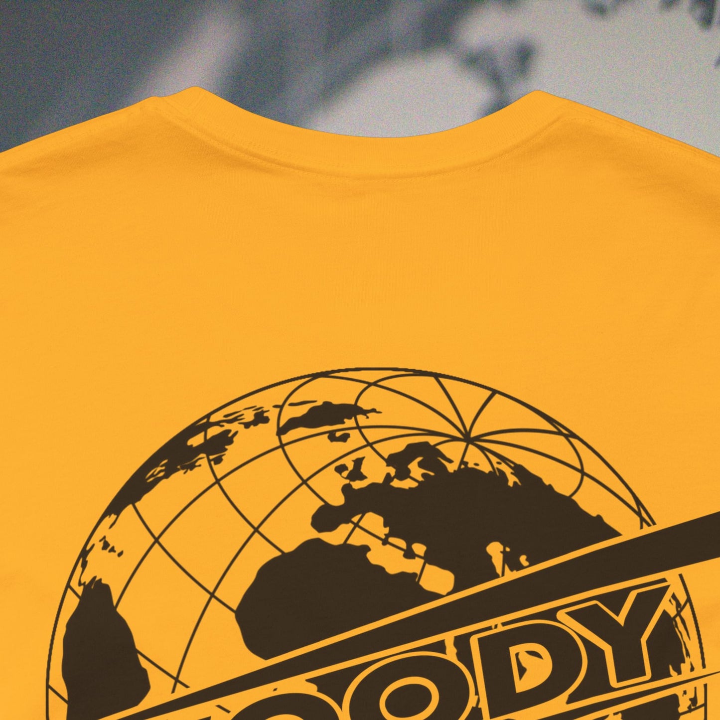 Woody Worldwide - Gold - T-Shirt