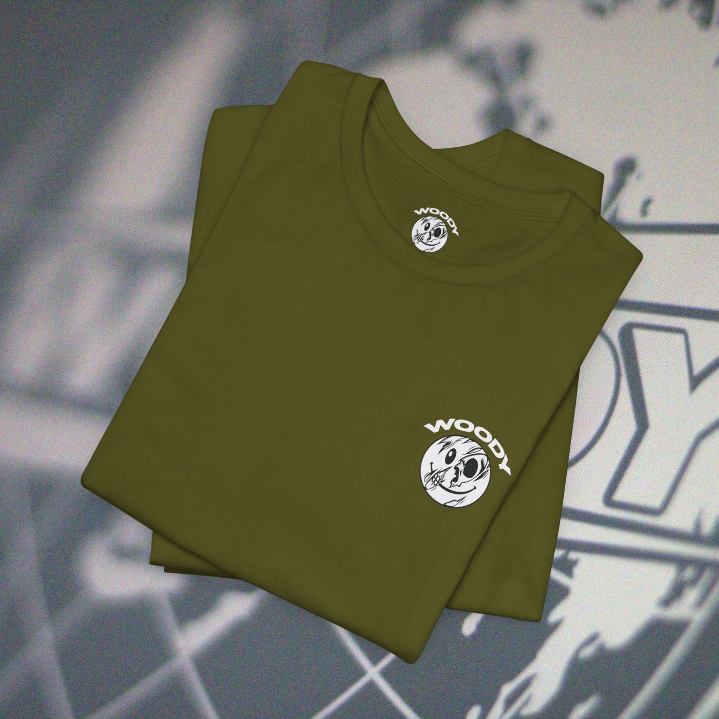 Woody Worldwide - Olive - T-Shirt