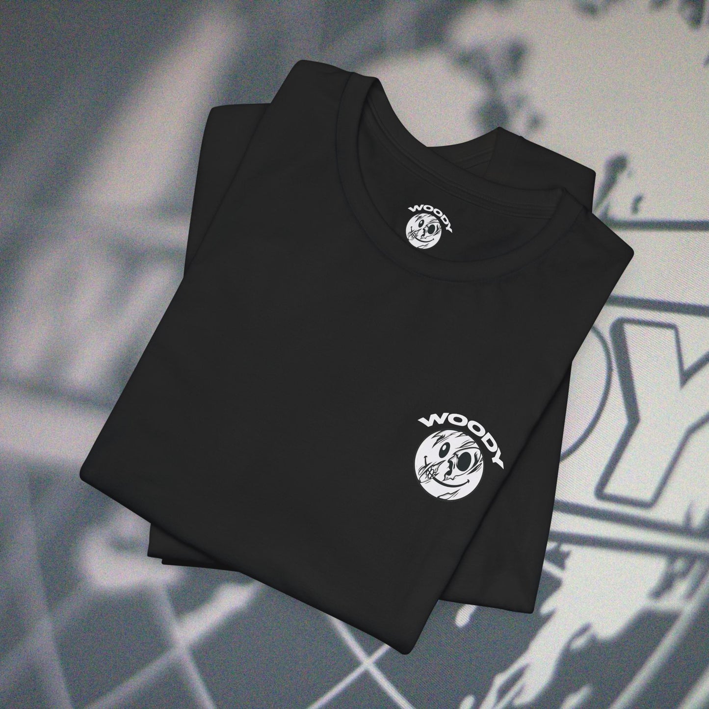 Woody Worldwide - Black - T-Shirt