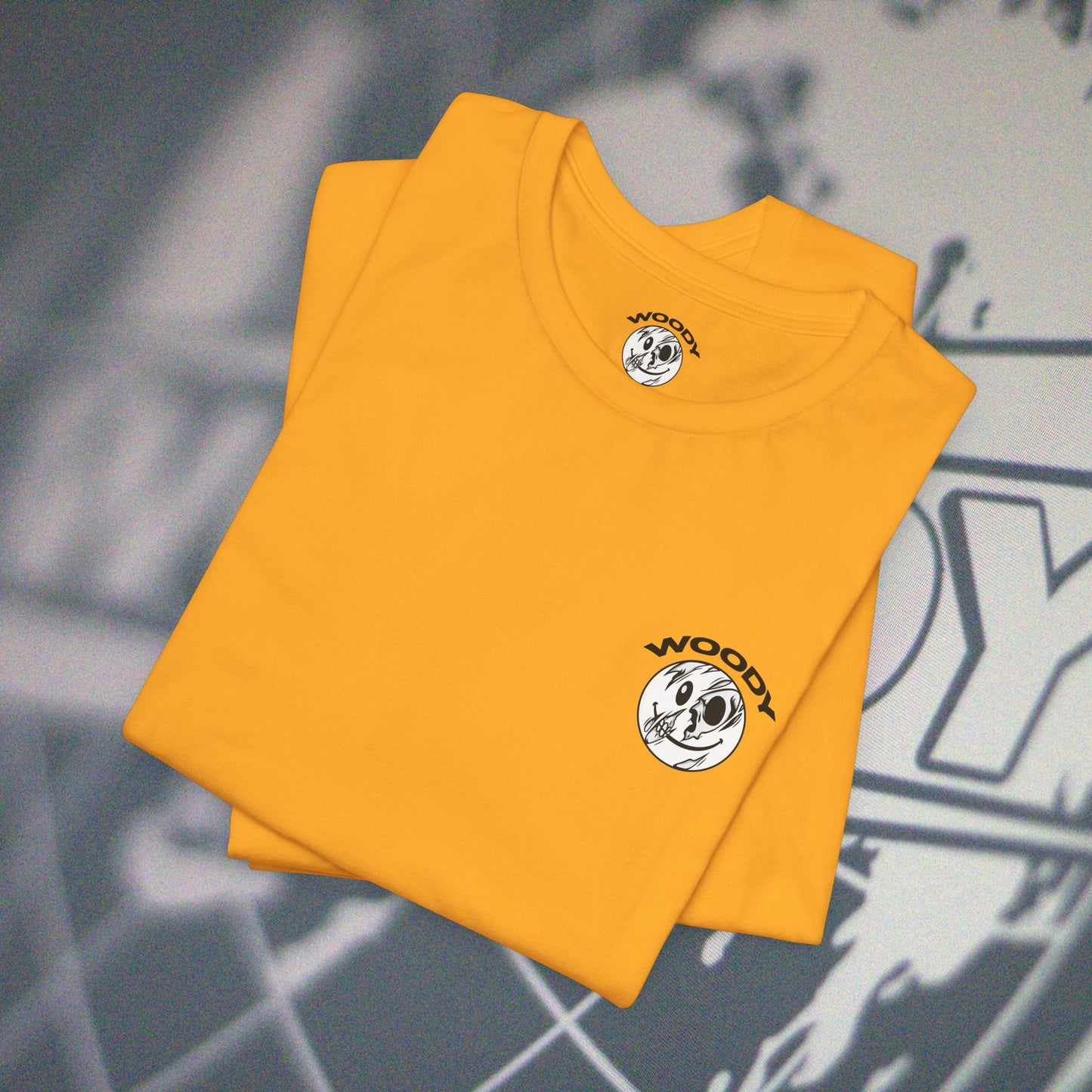 Woody Worldwide - Gold - T-Shirt