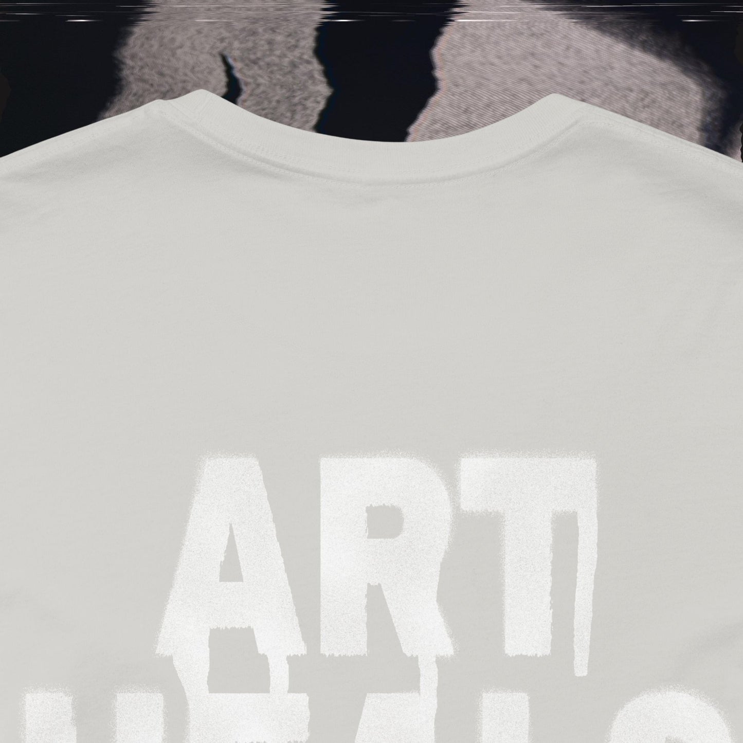 Art Heals Pain - Silver - T-Shirt