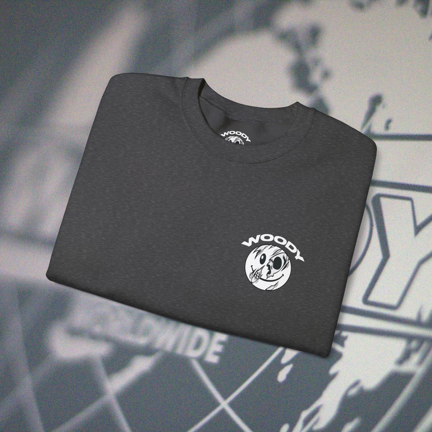 Woody Worldwide - Dark Heather - Crewneck