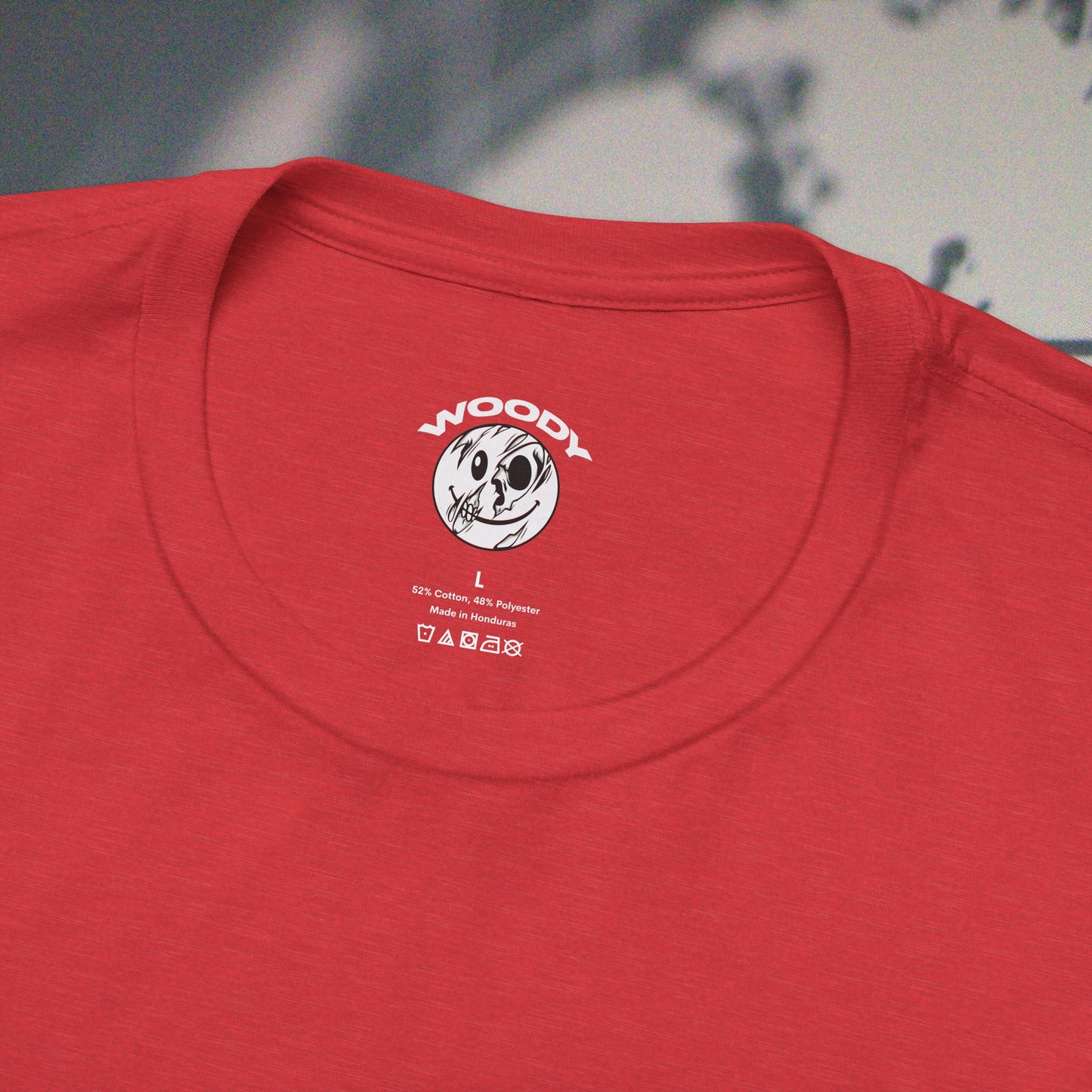 Woody Worldwide - Heather Red - T-Shirt