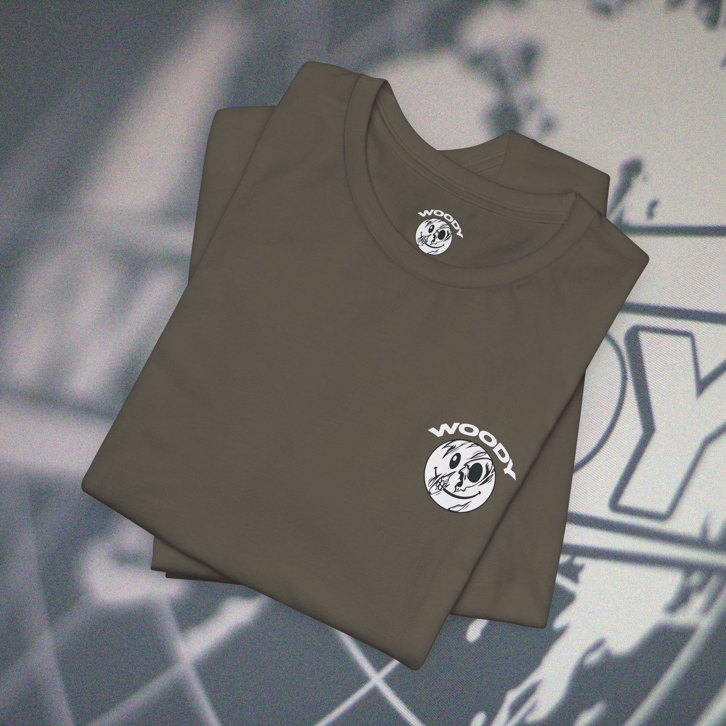Woody Worldwide - Army - T-Shirt