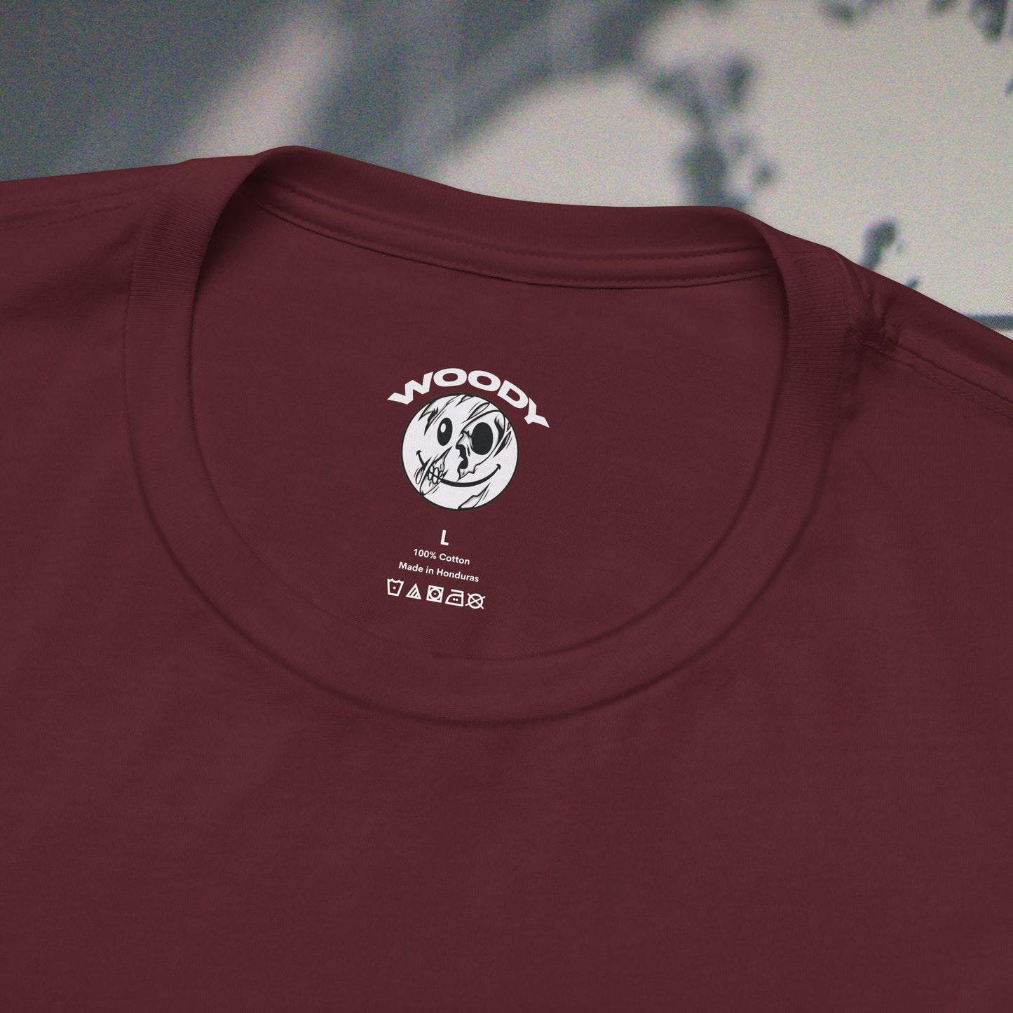 Woody Worldwide - Maroon - T-Shirt