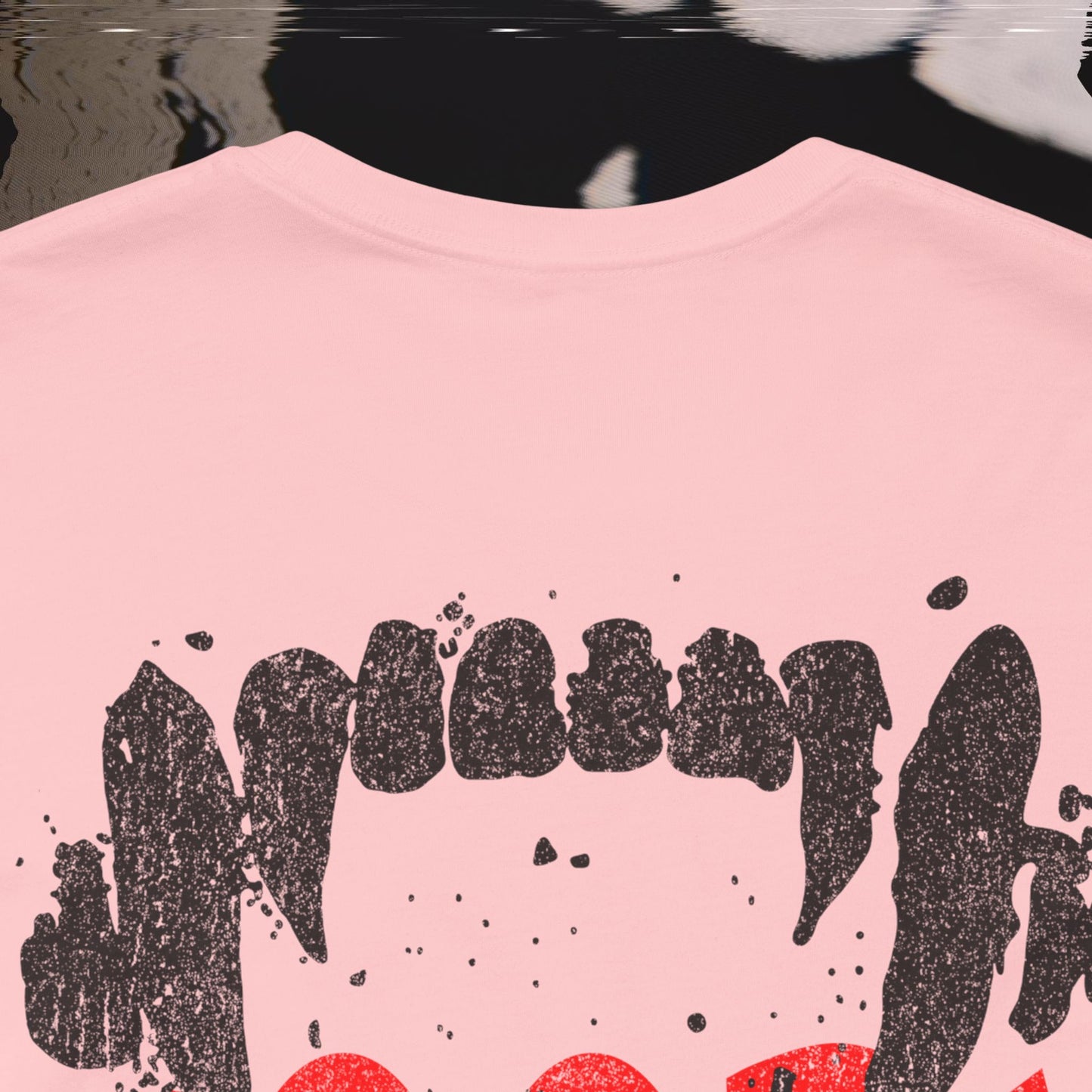 Bite Back - Pink - T-Shirt