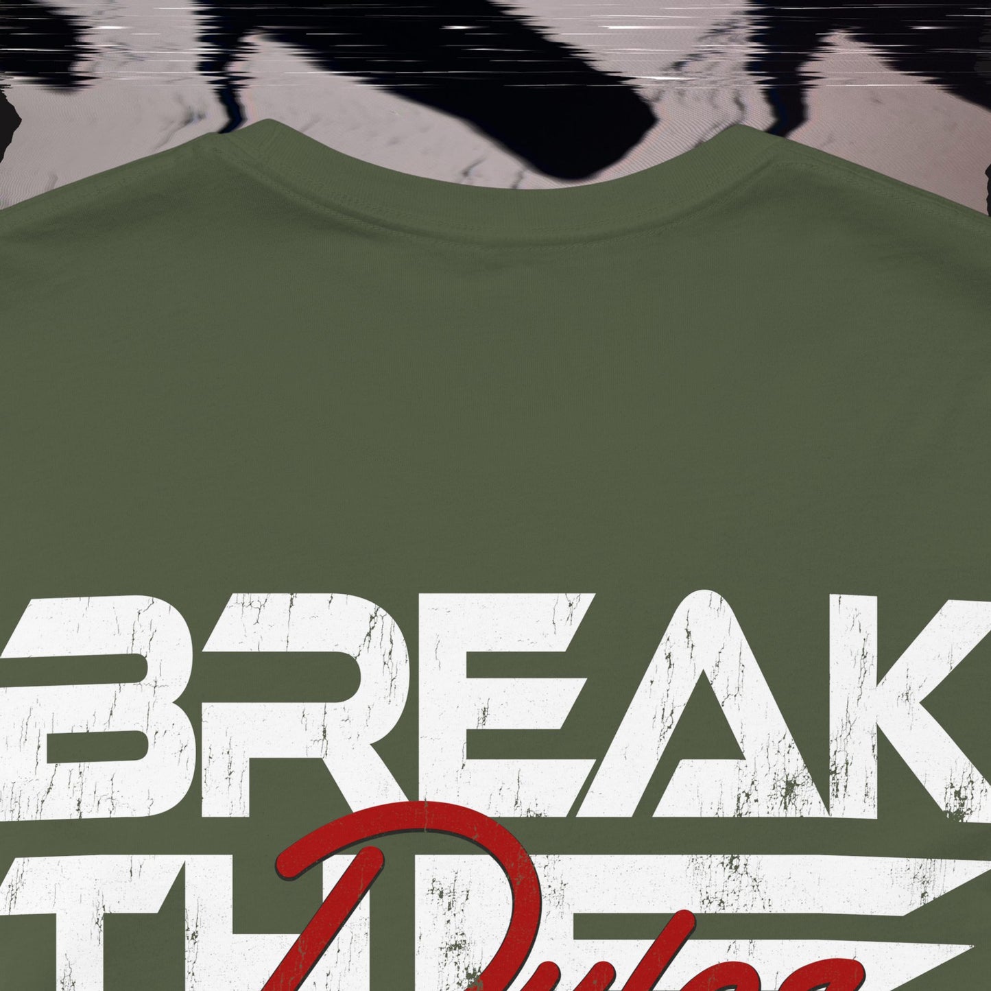 Break The Rules - Military Green - T-Shirt